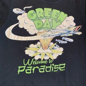 Green Day band tee